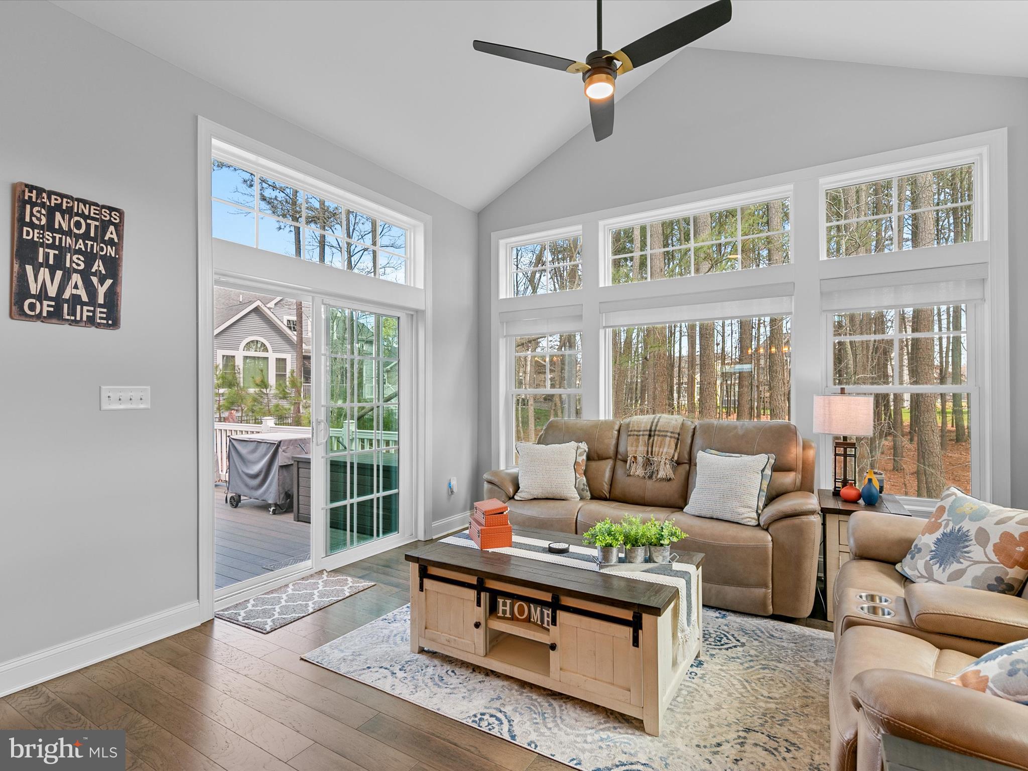 PENINSULA LAKES - Residential