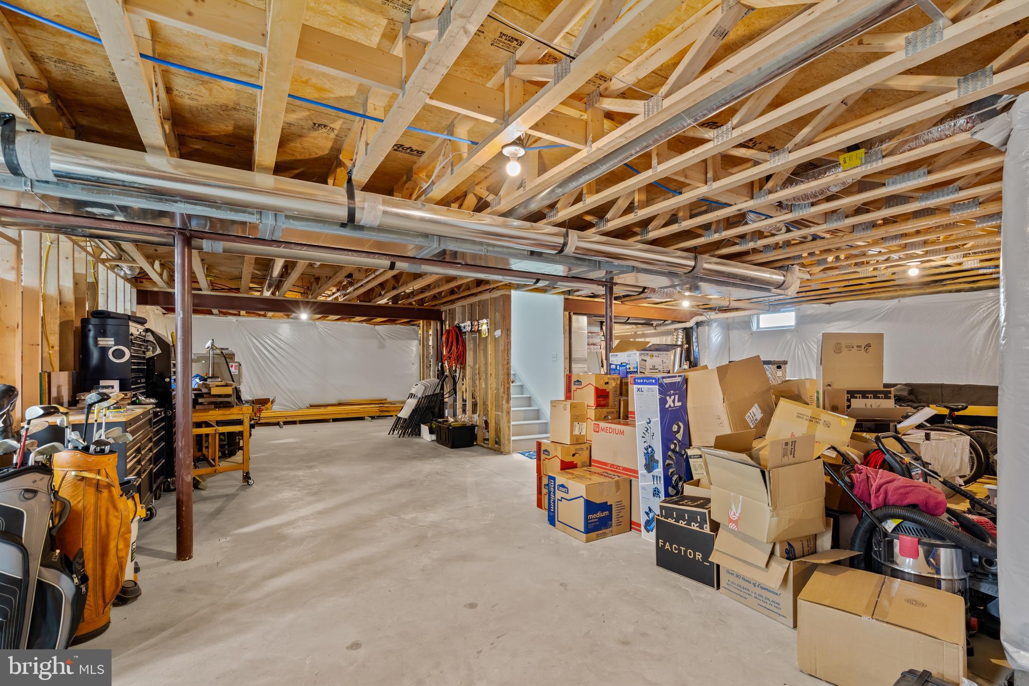 PENINSULA LAKES - Residential