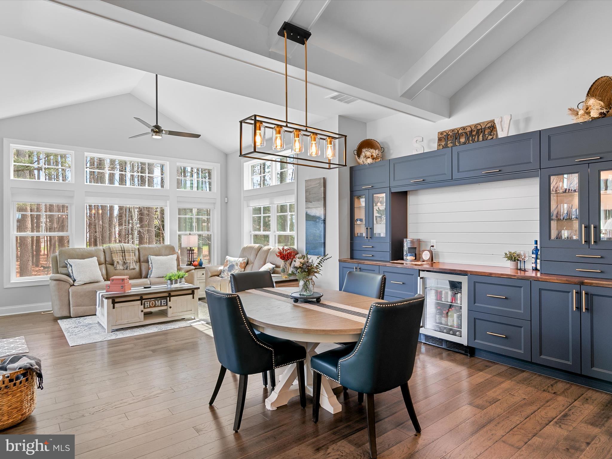 PENINSULA LAKES - Residential