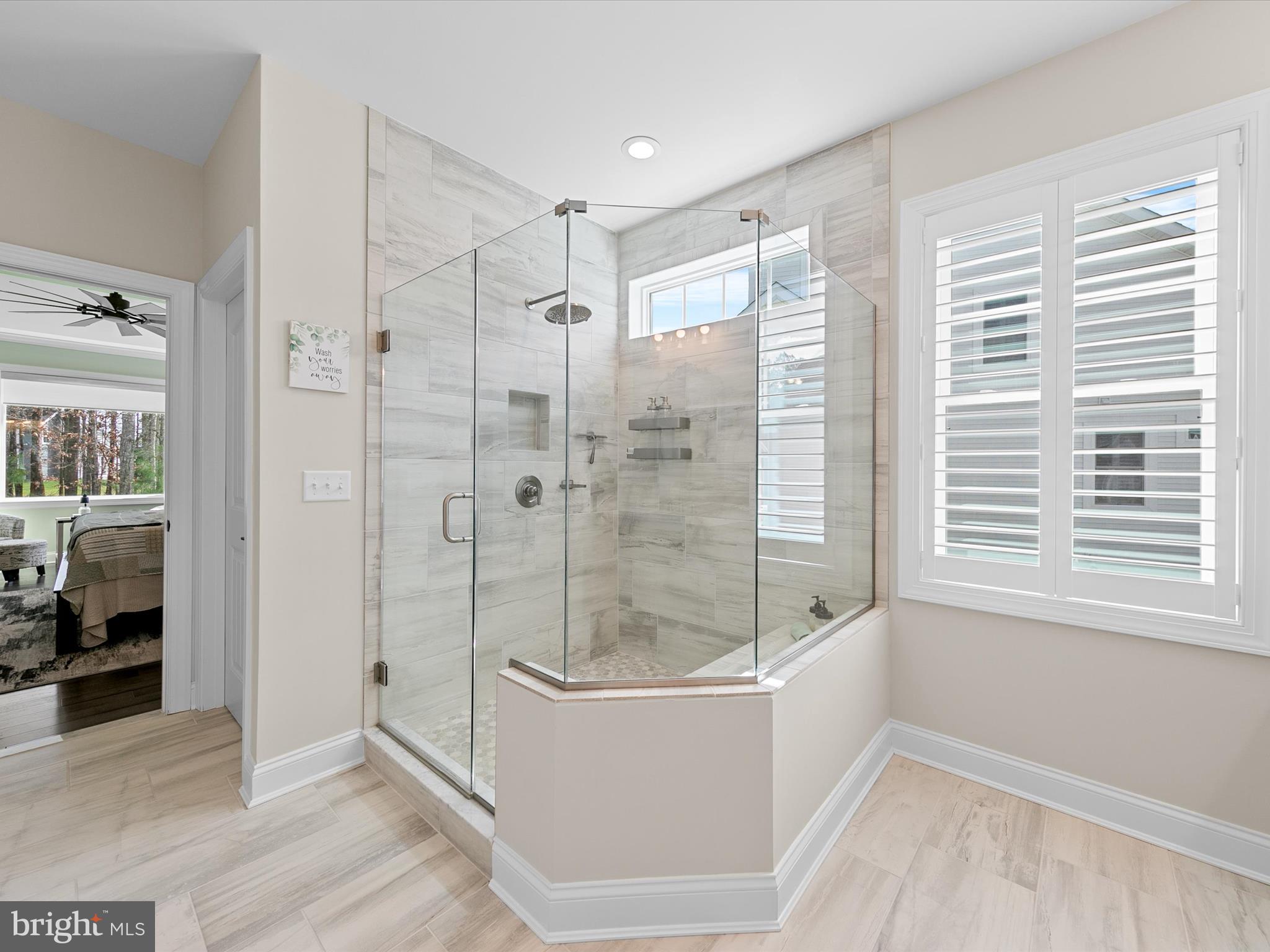 PENINSULA LAKES - Residential