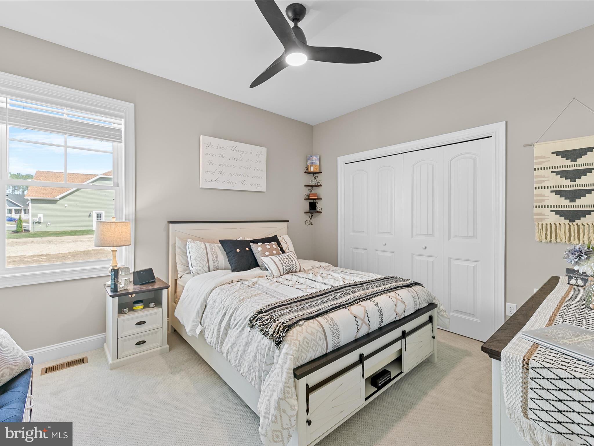 PENINSULA LAKES - Residential