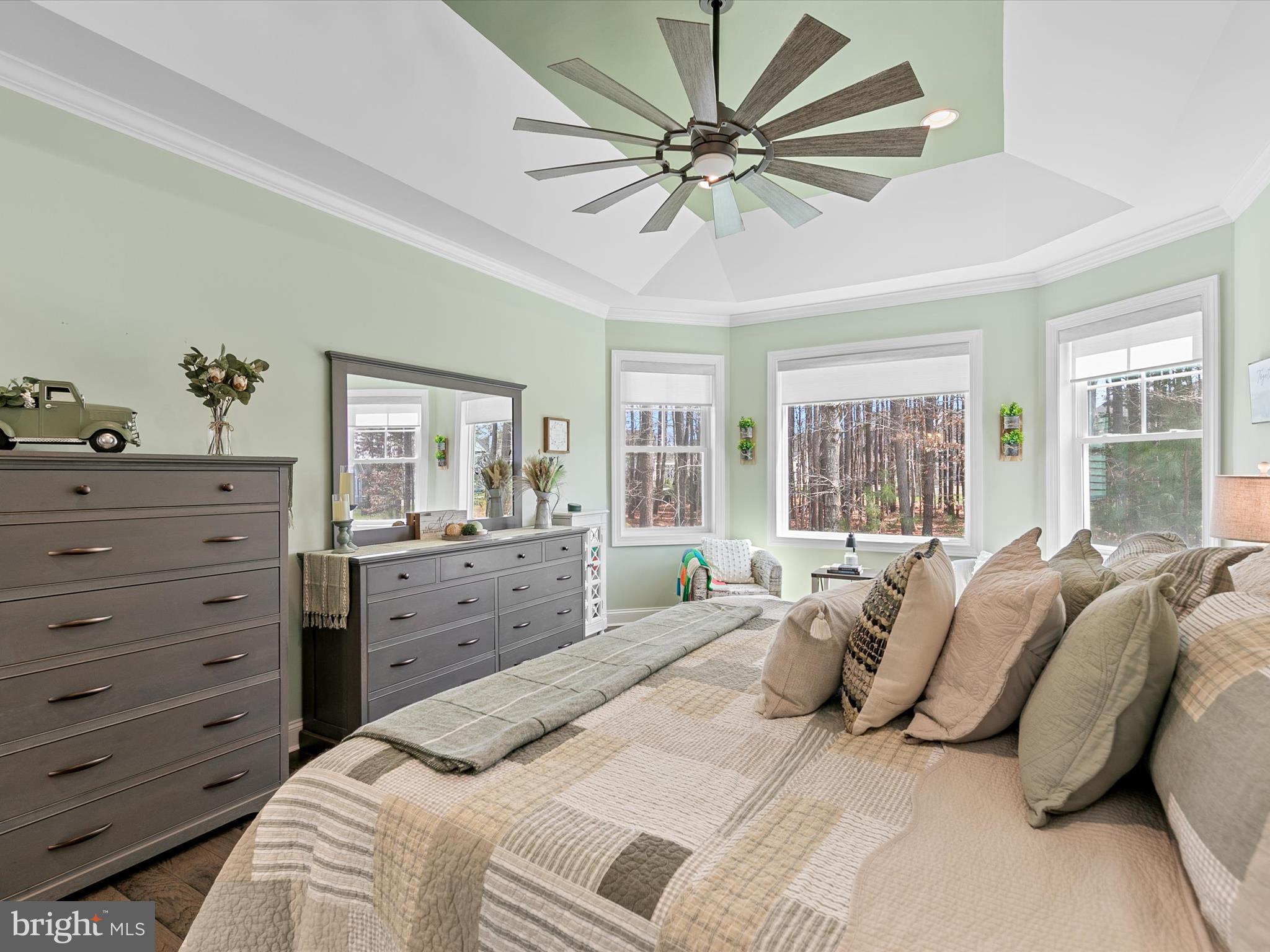 PENINSULA LAKES - Residential