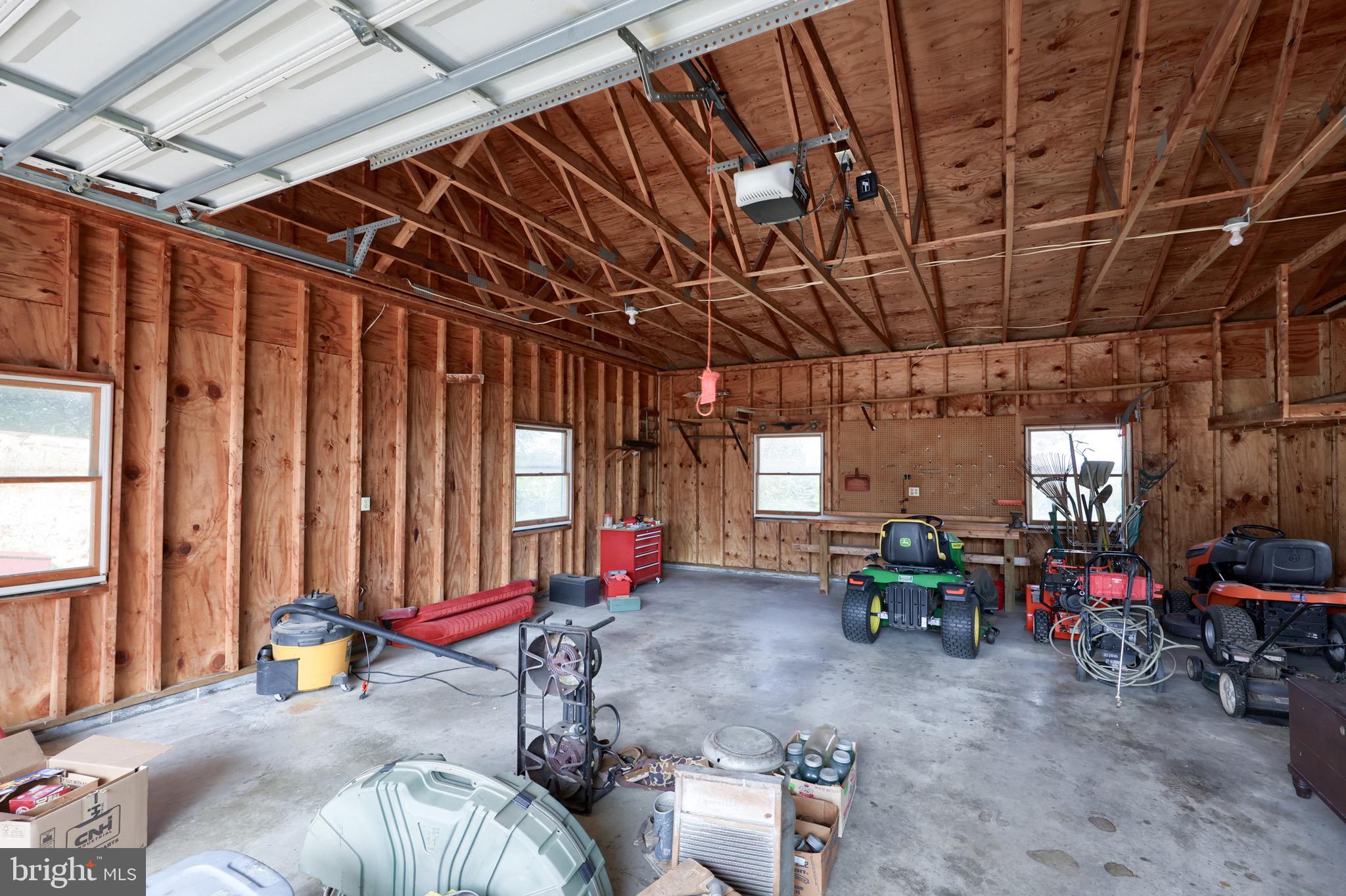 NEW SALEM BORO - Residential