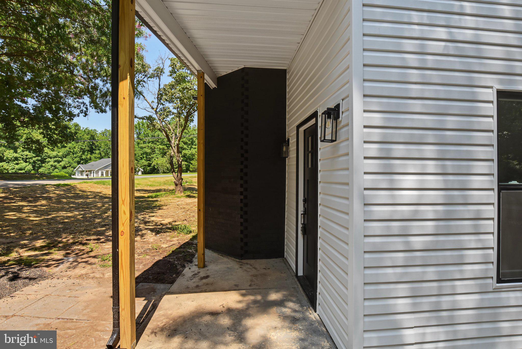8304 RIDGE VIEW ROAD