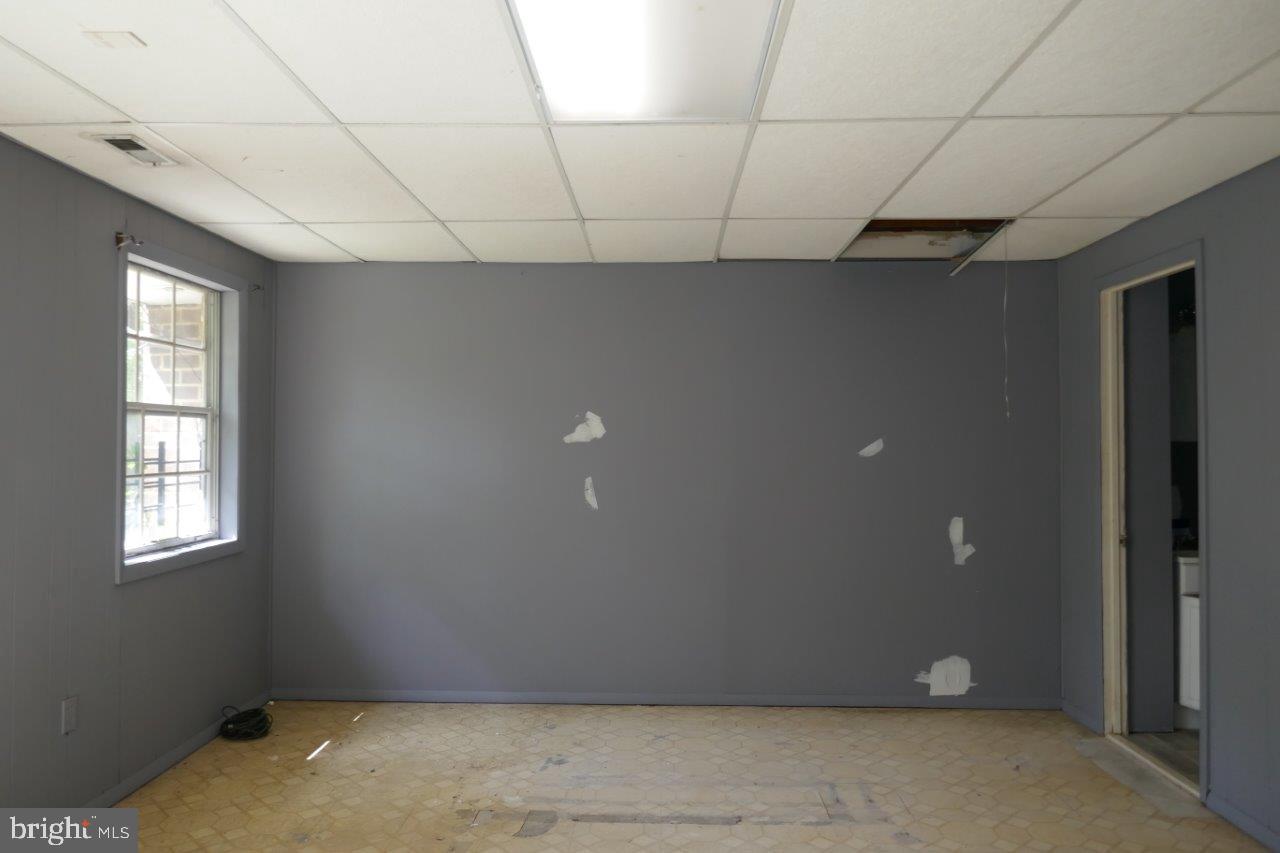 QUAIL MEADOWS TOWNHOUSES - Residential