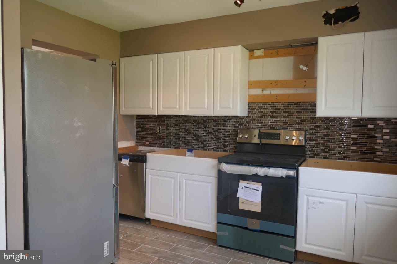 QUAIL MEADOWS TOWNHOUSES - Residential