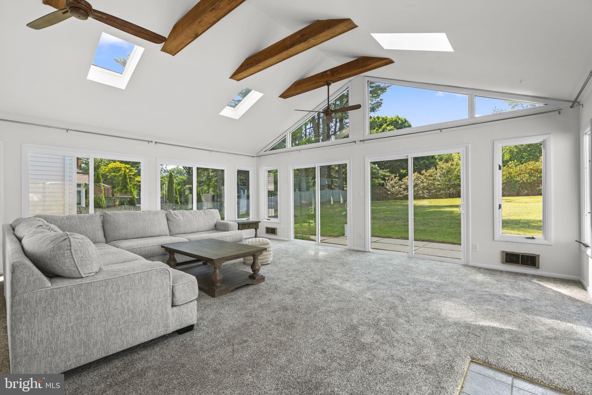CHATEAU VALLEY - Residential