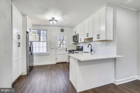 1201 S Barton Street Unit 137, Arlington, VA MLS: VAAR2079814