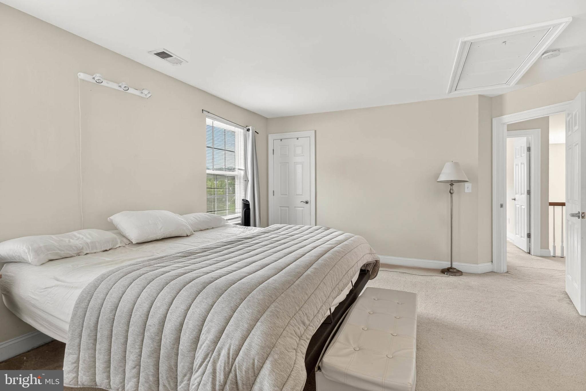 VILLAS AT SEVERNA PARK - Residential