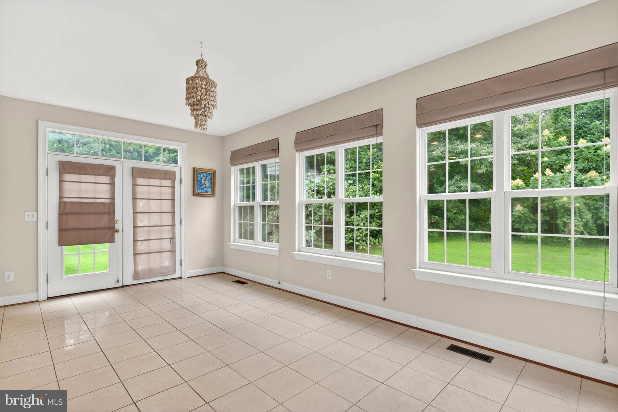 VILLAS AT SEVERNA PARK - Residential