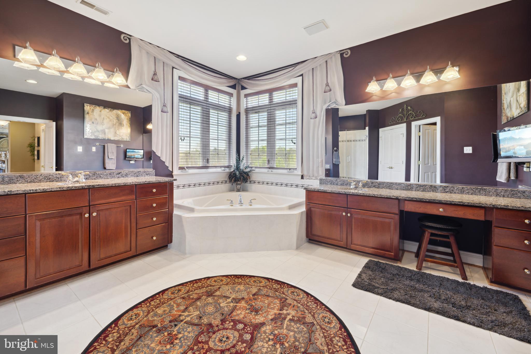 GOSHEN PARK PLACE - Residential