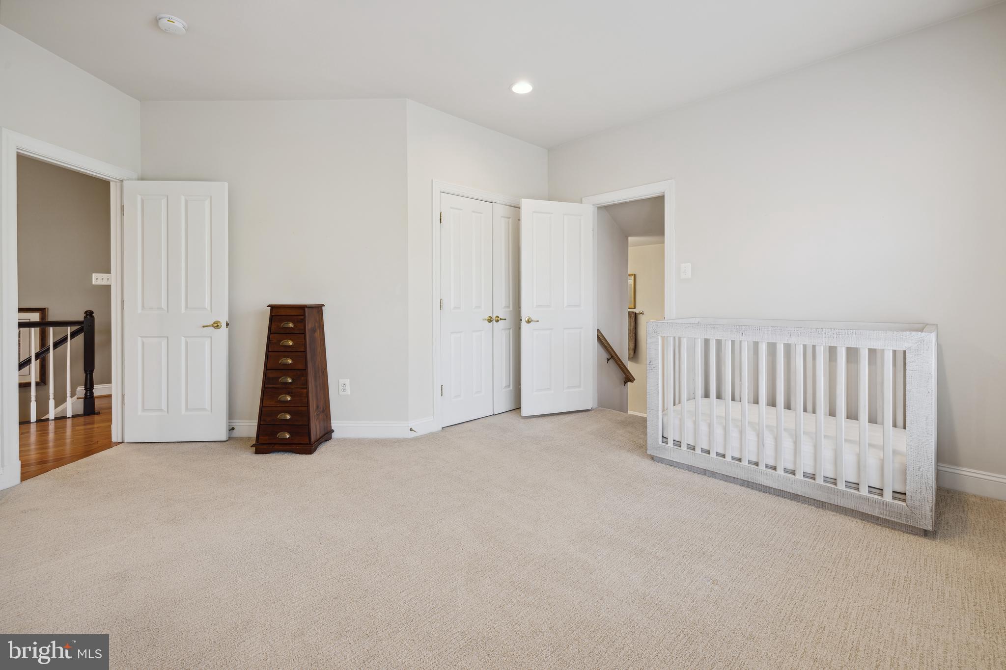 GOSHEN PARK PLACE - Residential