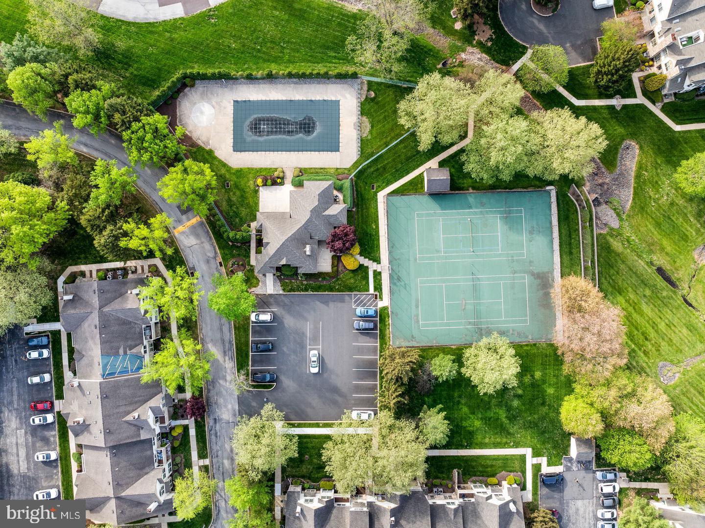 MONTGOMERY BROOK - Residential