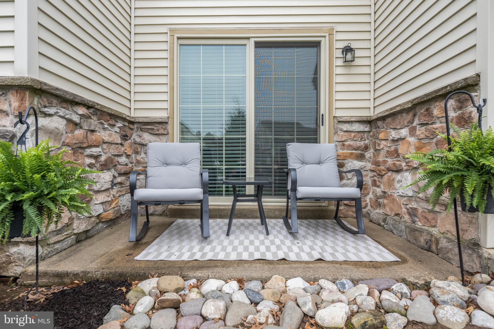 MONTGOMERY BROOK - Residential