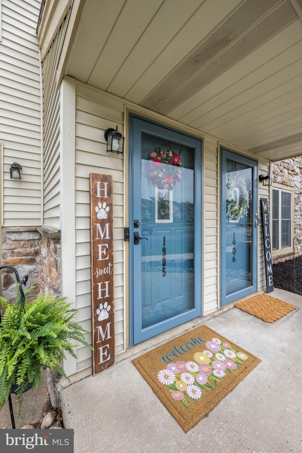 MONTGOMERY BROOK - Residential