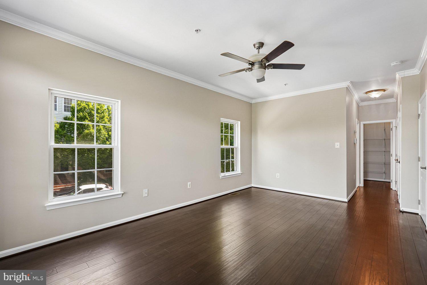THE TOWNES AT VILLAGE PLACE - Residential