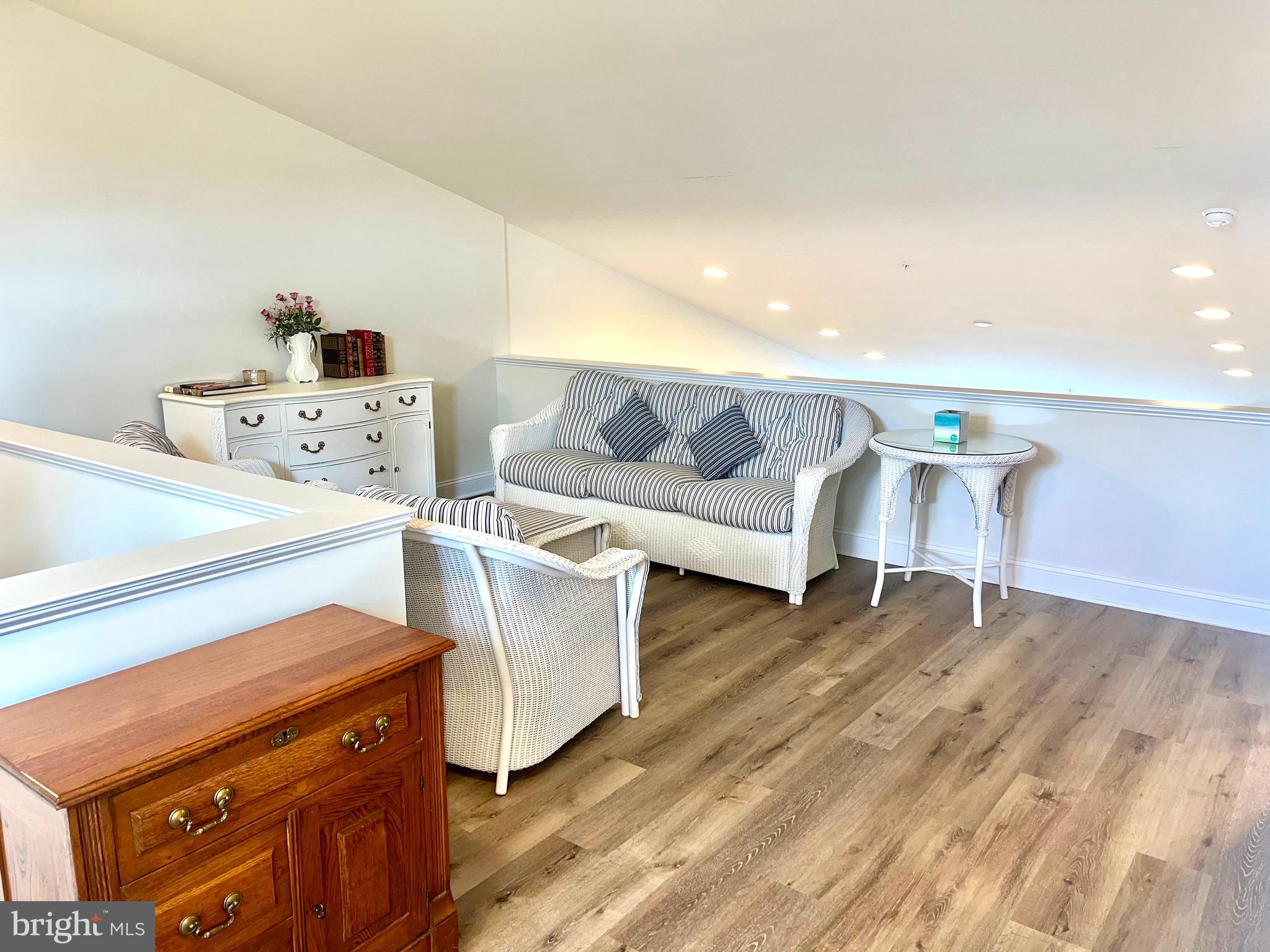 BAY BRIDGE COVE - Residential Lease