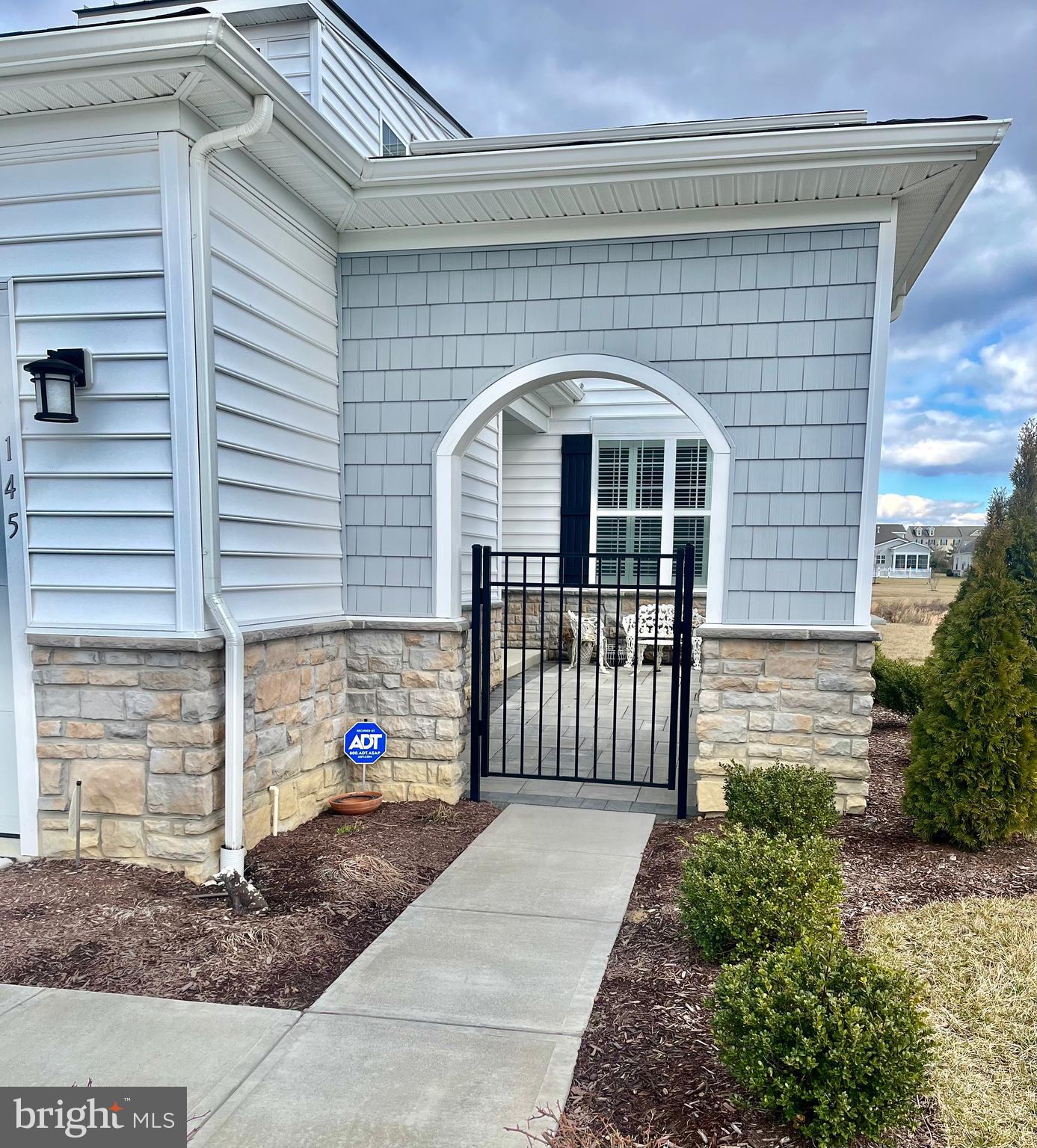 BAY BRIDGE COVE - Residential Lease