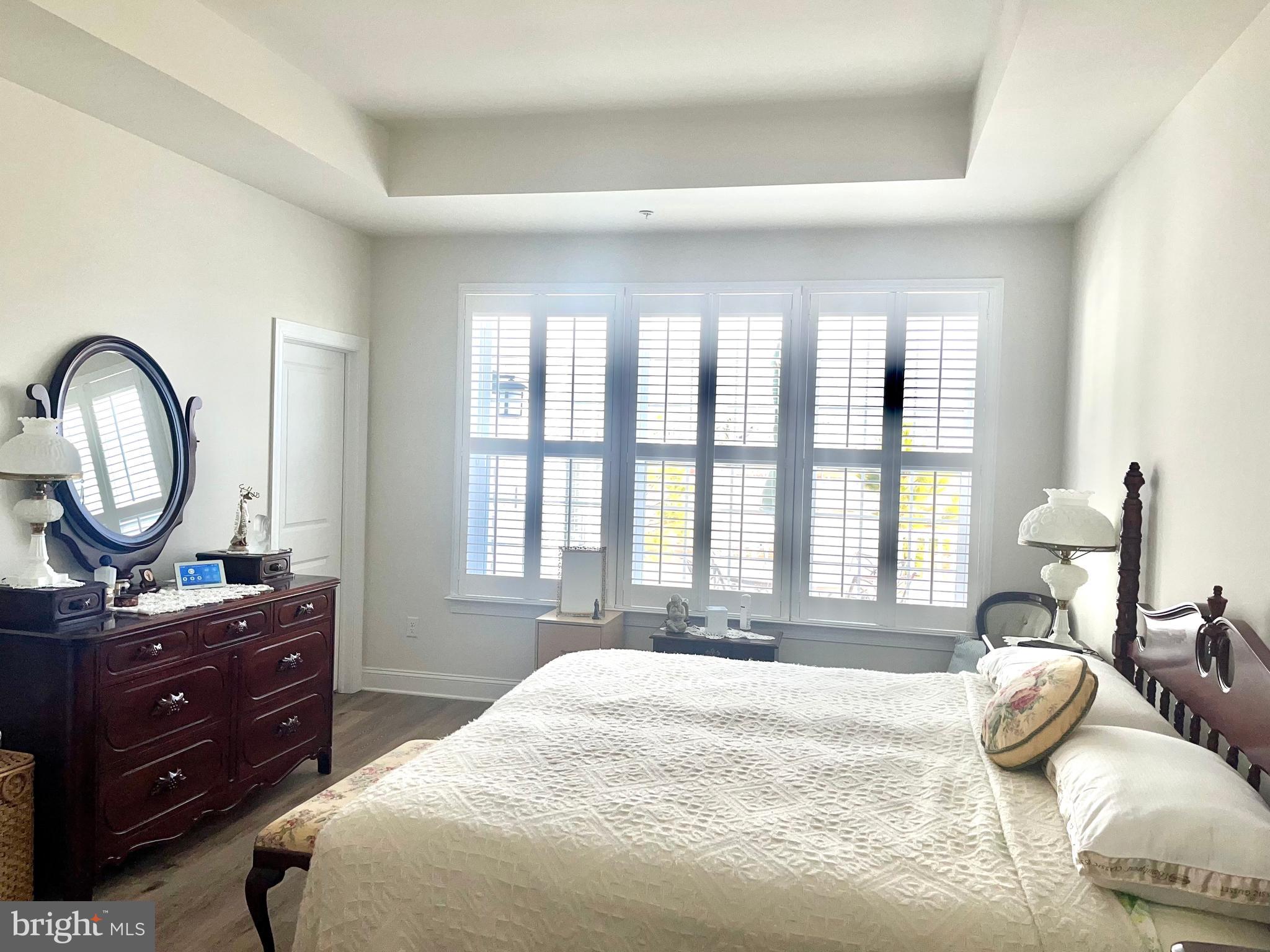 BAY BRIDGE COVE - Residential Lease