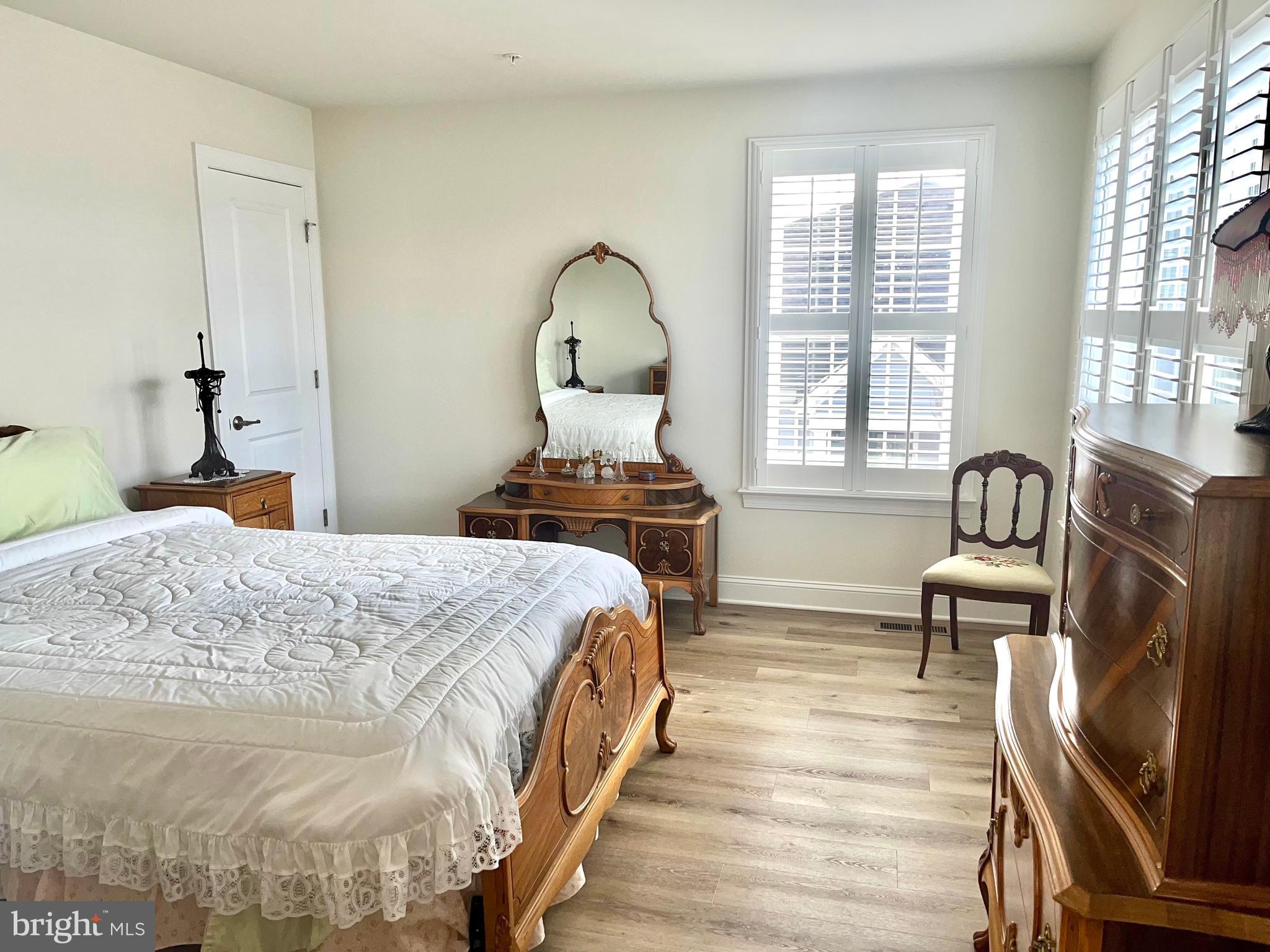 BAY BRIDGE COVE - Residential Lease