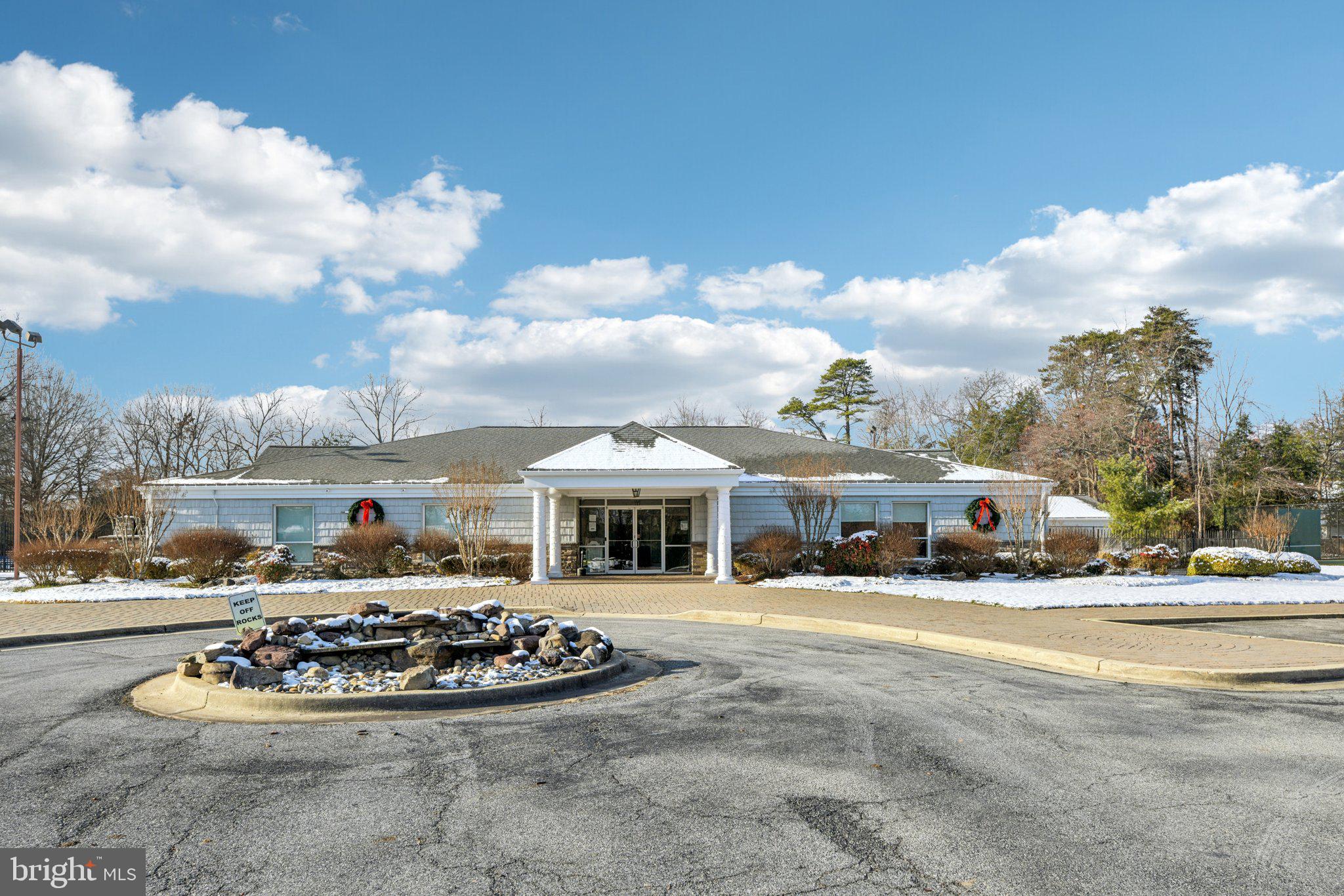 ST CHARLES DORCHESTER - Residential