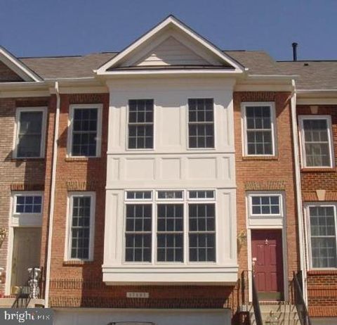 Photo of 17507 Cajun Court, DUMFRIES, VA 22025 (MLS # VAPW2121216)