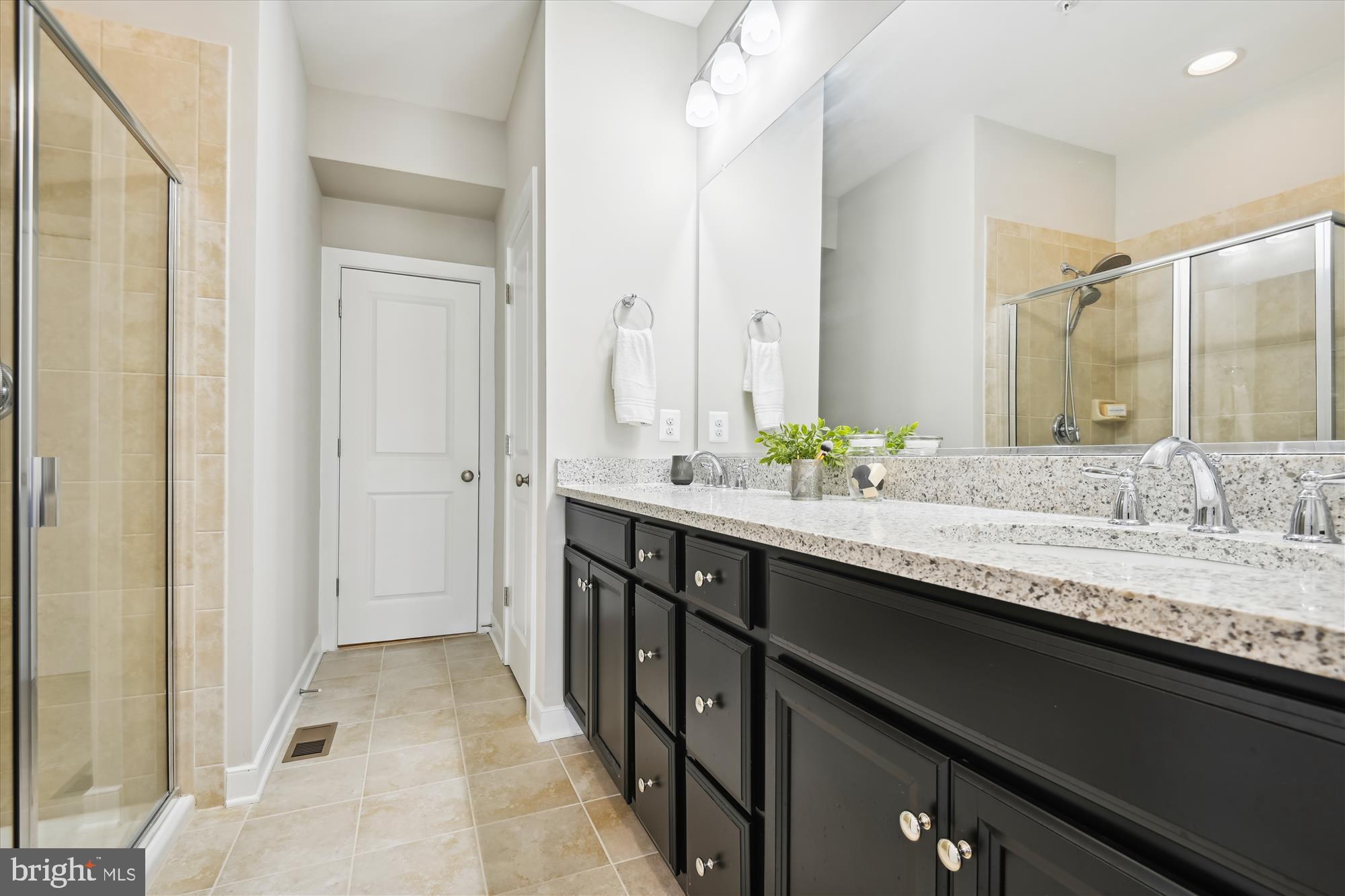 TOWSON MANOR VILLAGE - Residential