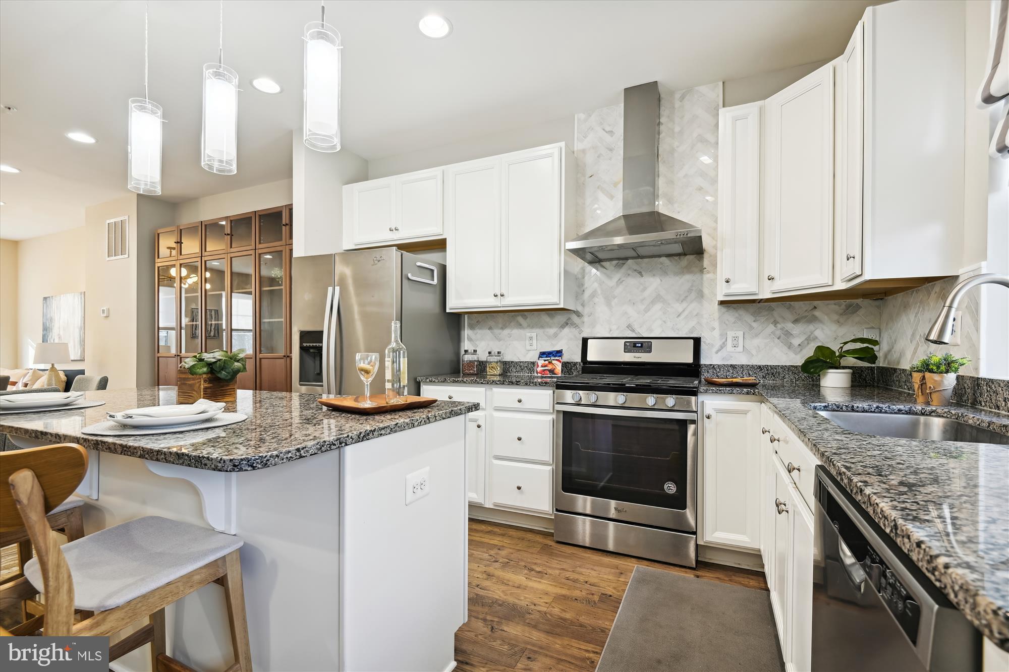 TOWSON MANOR VILLAGE - Residential