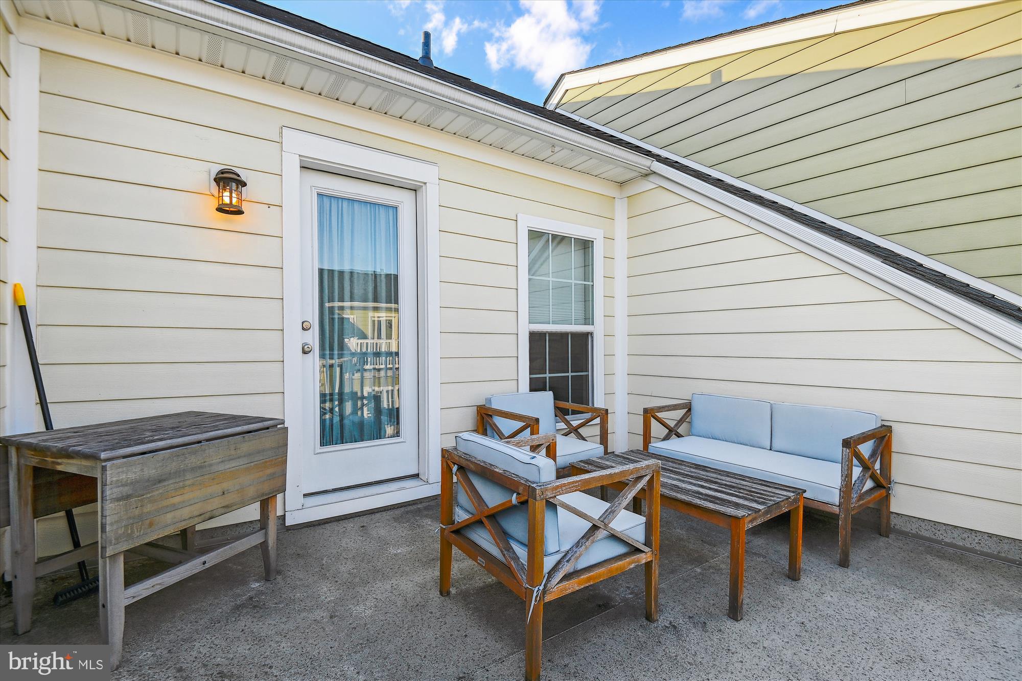 TOWSON MANOR VILLAGE - Residential