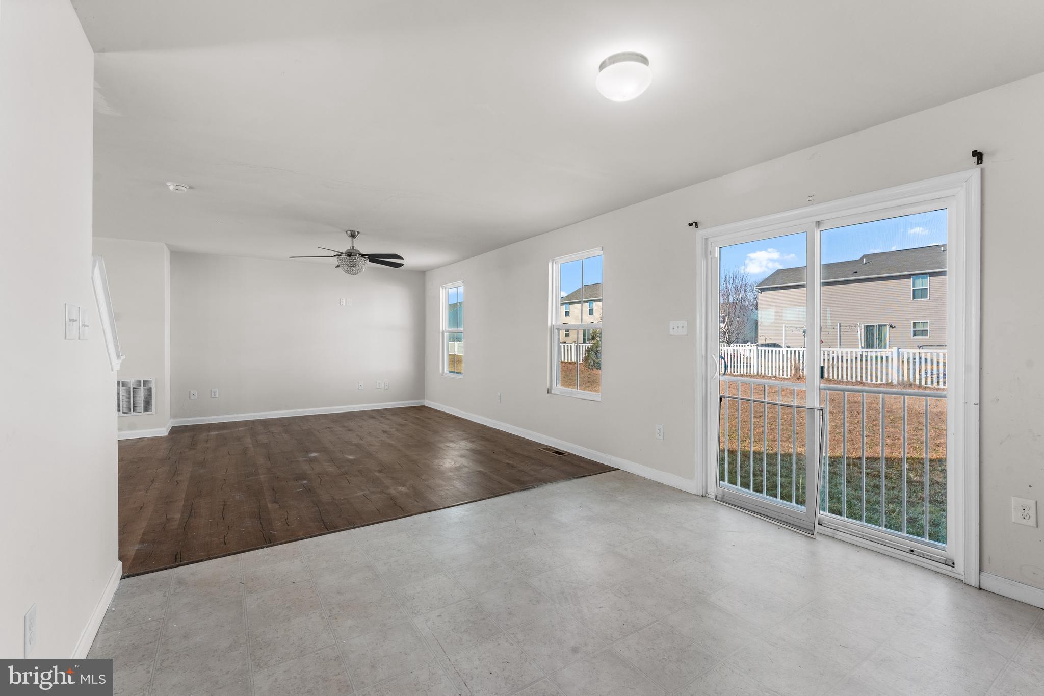 CLEARVIEW MEADOW - Residential