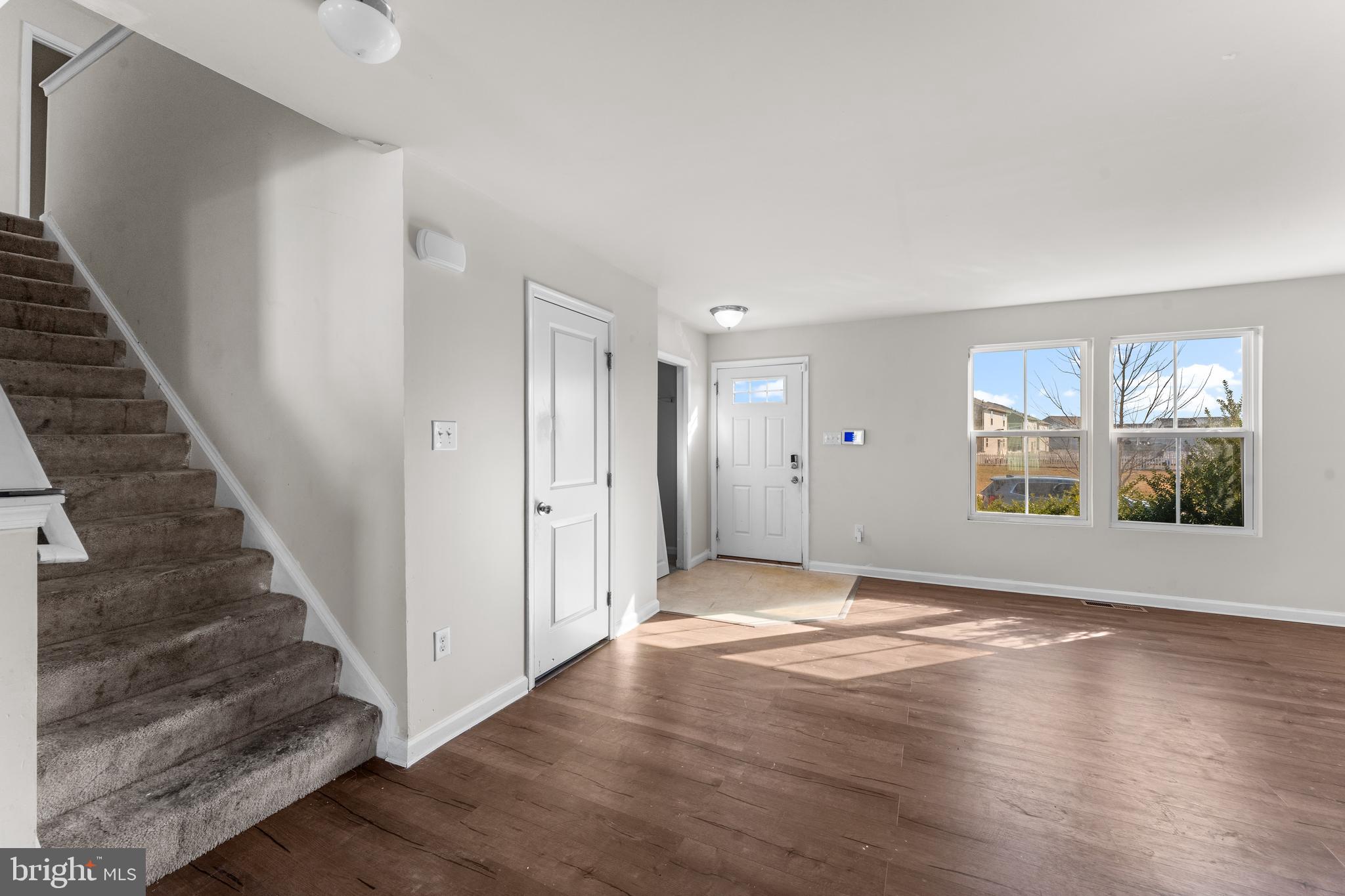 CLEARVIEW MEADOW - Residential