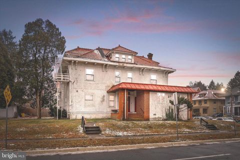 Photo of 12 Parkside Avenue, TRENTON, NJ 08618 (MLS # NJME2071128)