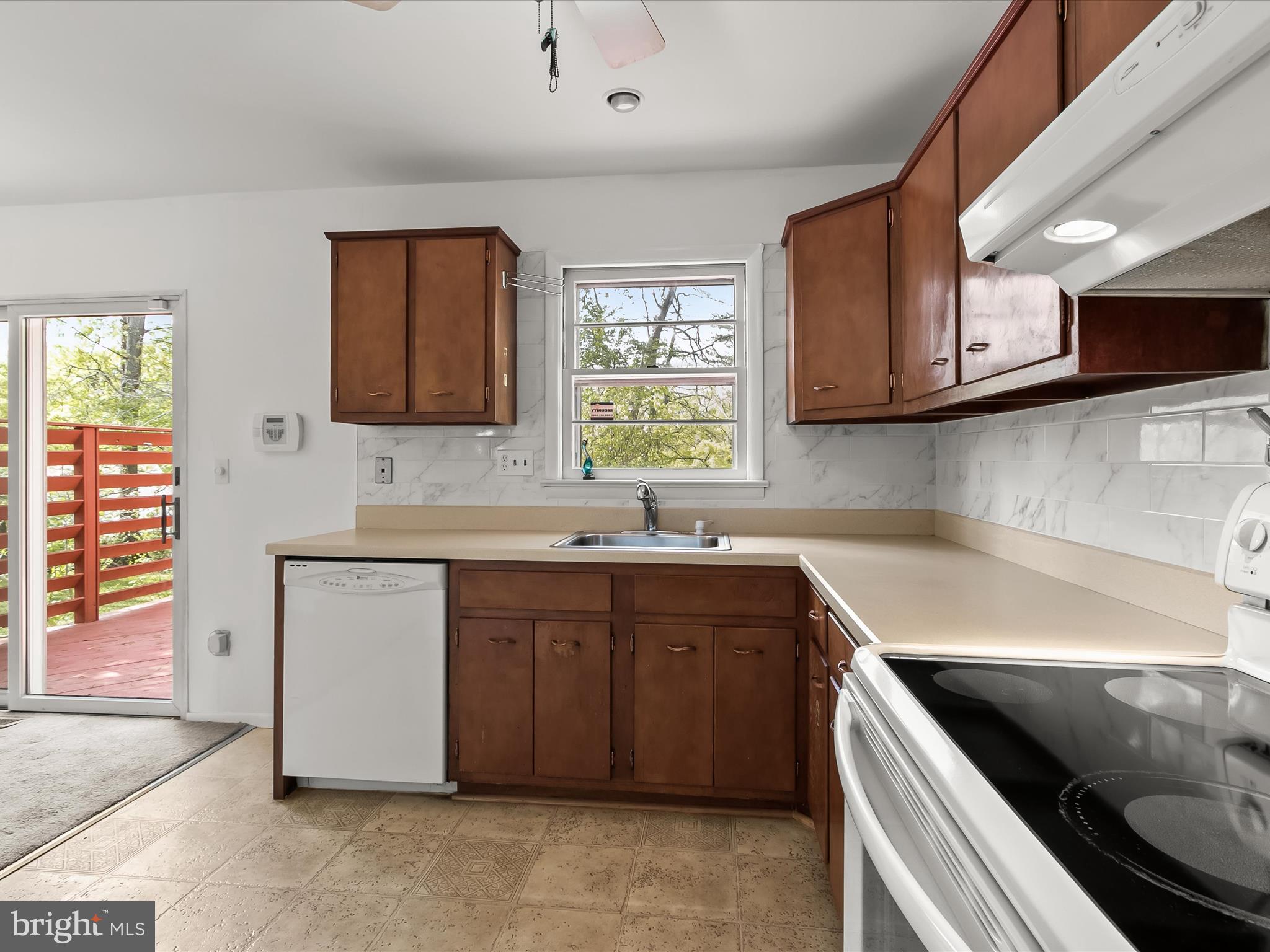 GOOD LUCK ESTATES - Residential