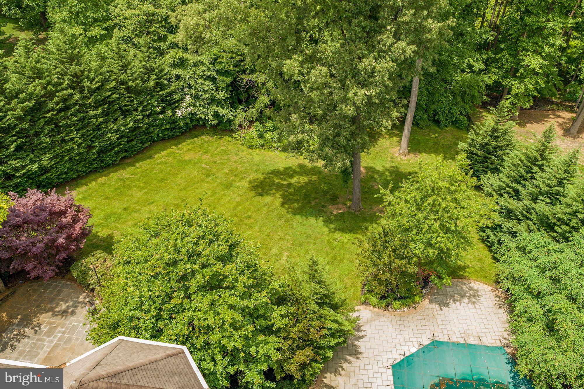 PINDELL WOODS - Residential