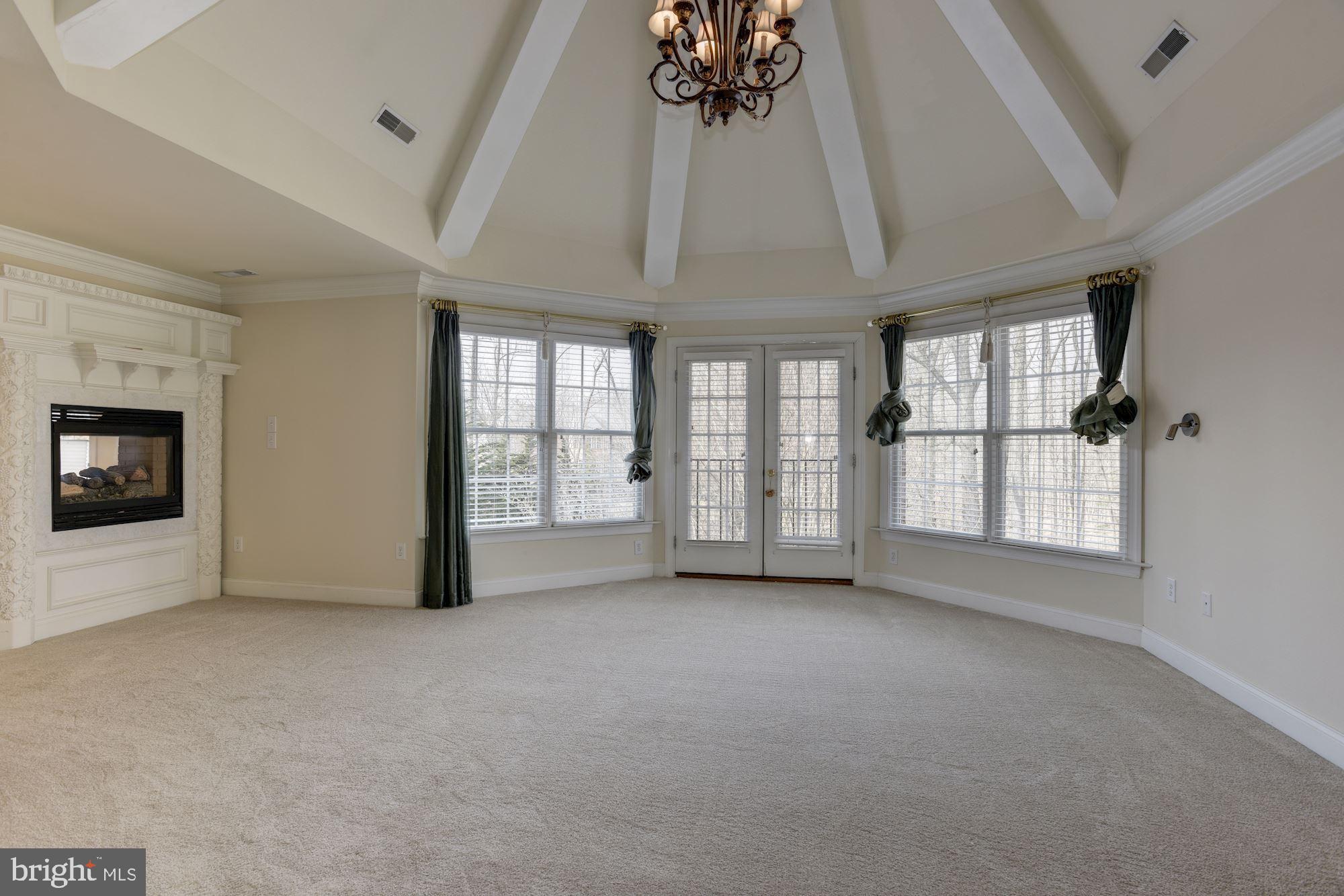 PINDELL WOODS - Residential