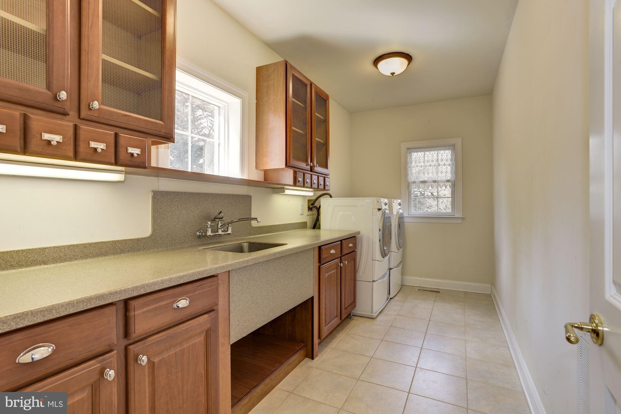 PINDELL WOODS - Residential