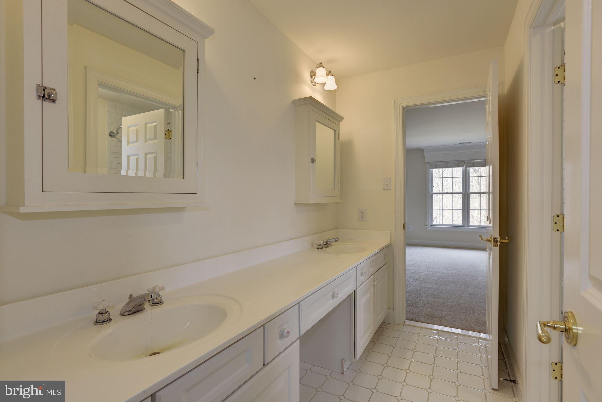 PINDELL WOODS - Residential