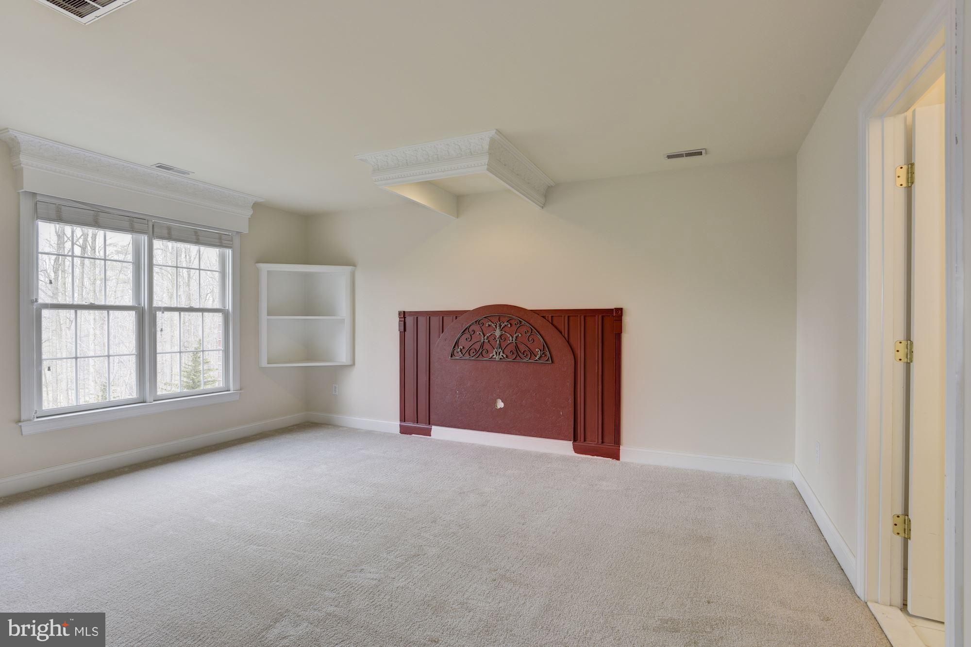 PINDELL WOODS - Residential