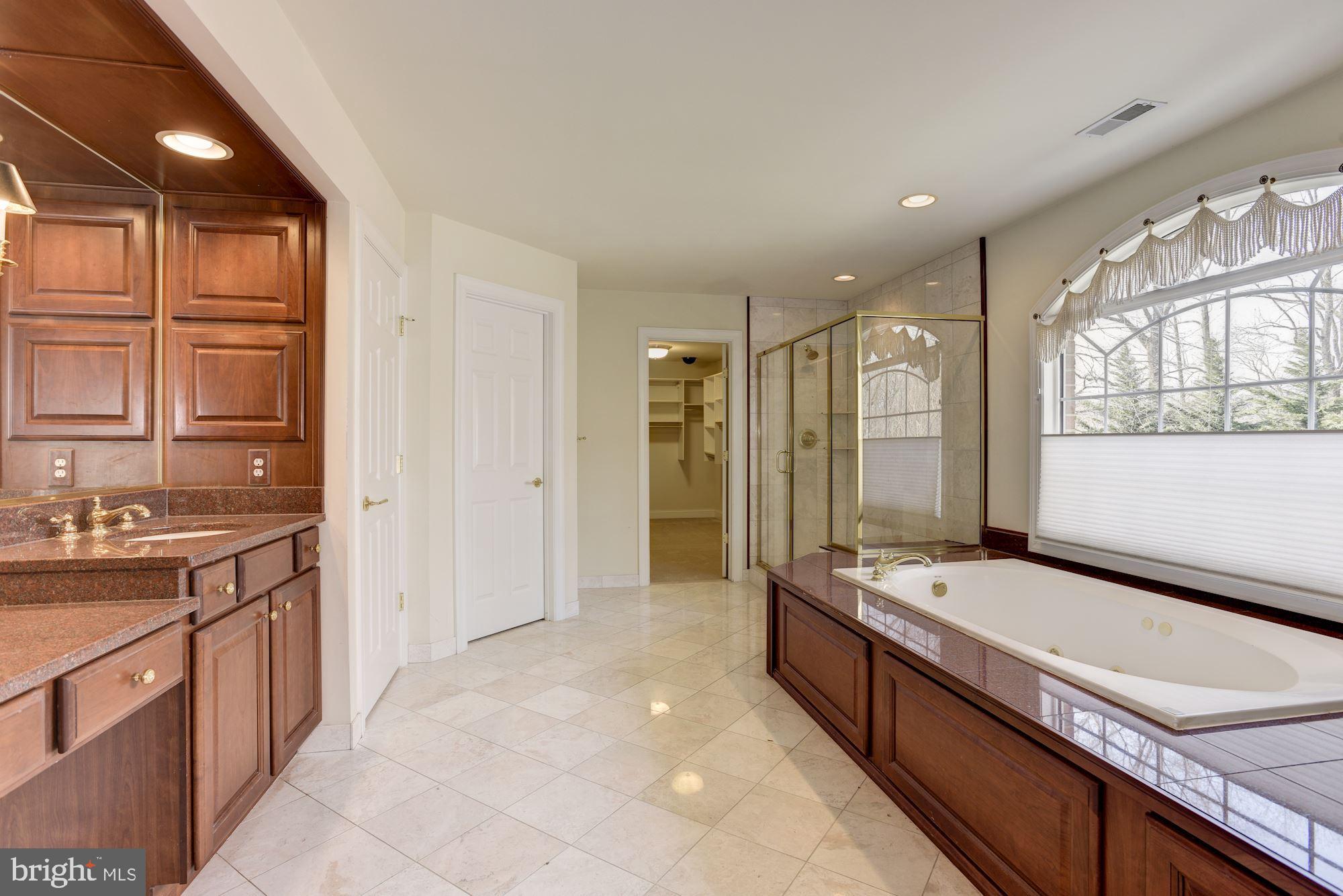 PINDELL WOODS - Residential