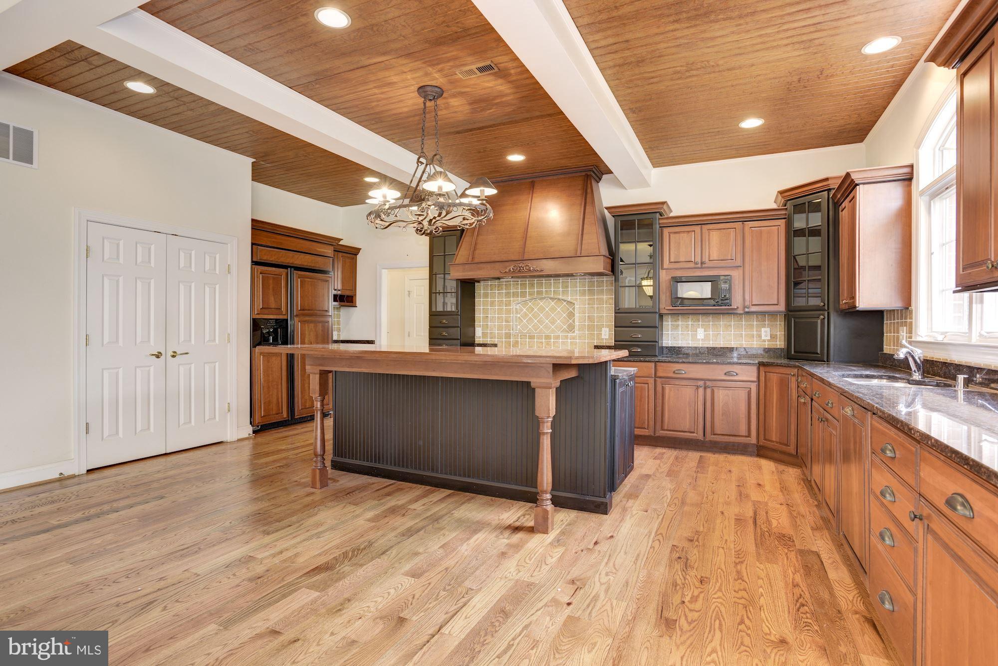 PINDELL WOODS - Residential