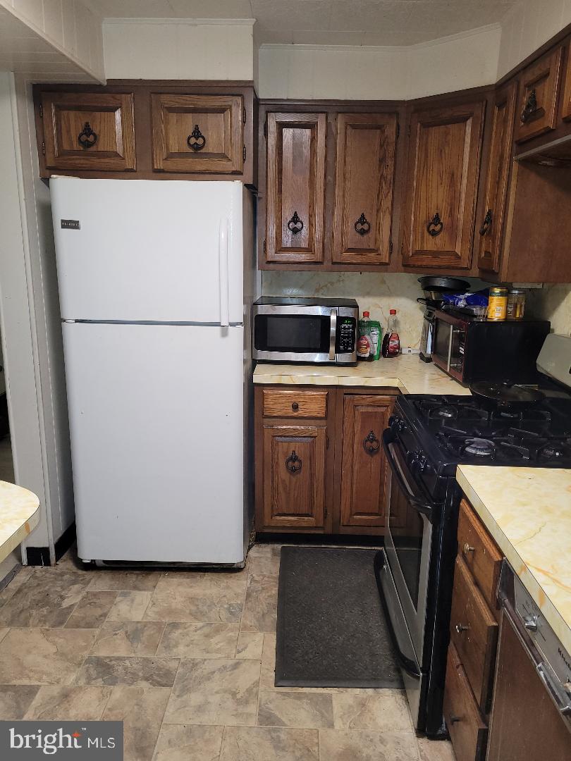 BALTIMORE EAST - SOUTH CLIFTON PARK HIST. DISTRICT - Residential