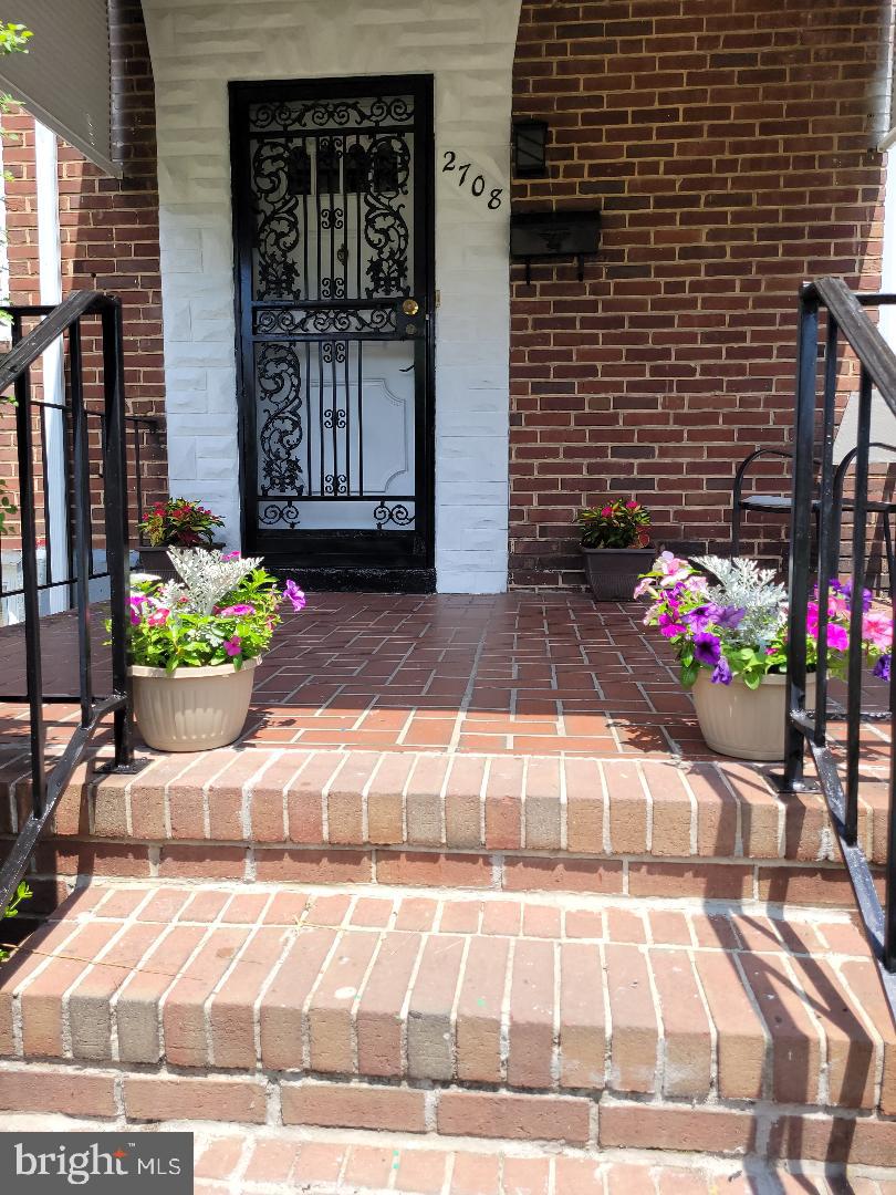 BALTIMORE EAST - SOUTH CLIFTON PARK HIST. DISTRICT - Residential