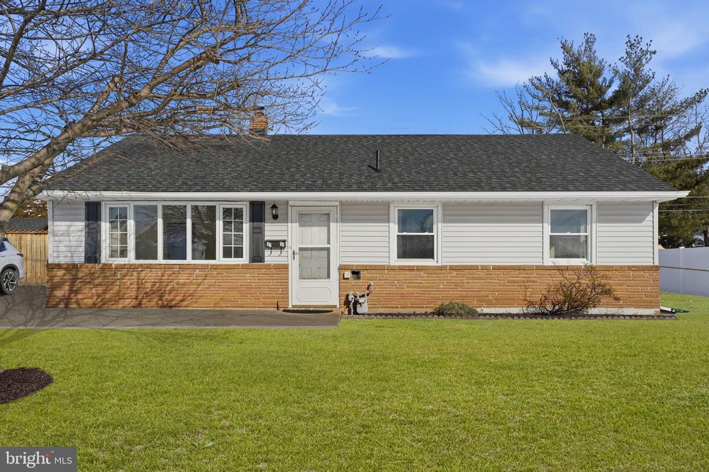 Photo of 3731 Dresher Road, BENSALEM, PA 19020 (MLS # PABU2110032)