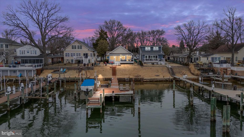 Photo of 402 Greenland Beach Road, BALTIMORE, MD 21226 (MLS # MDAA2137840)