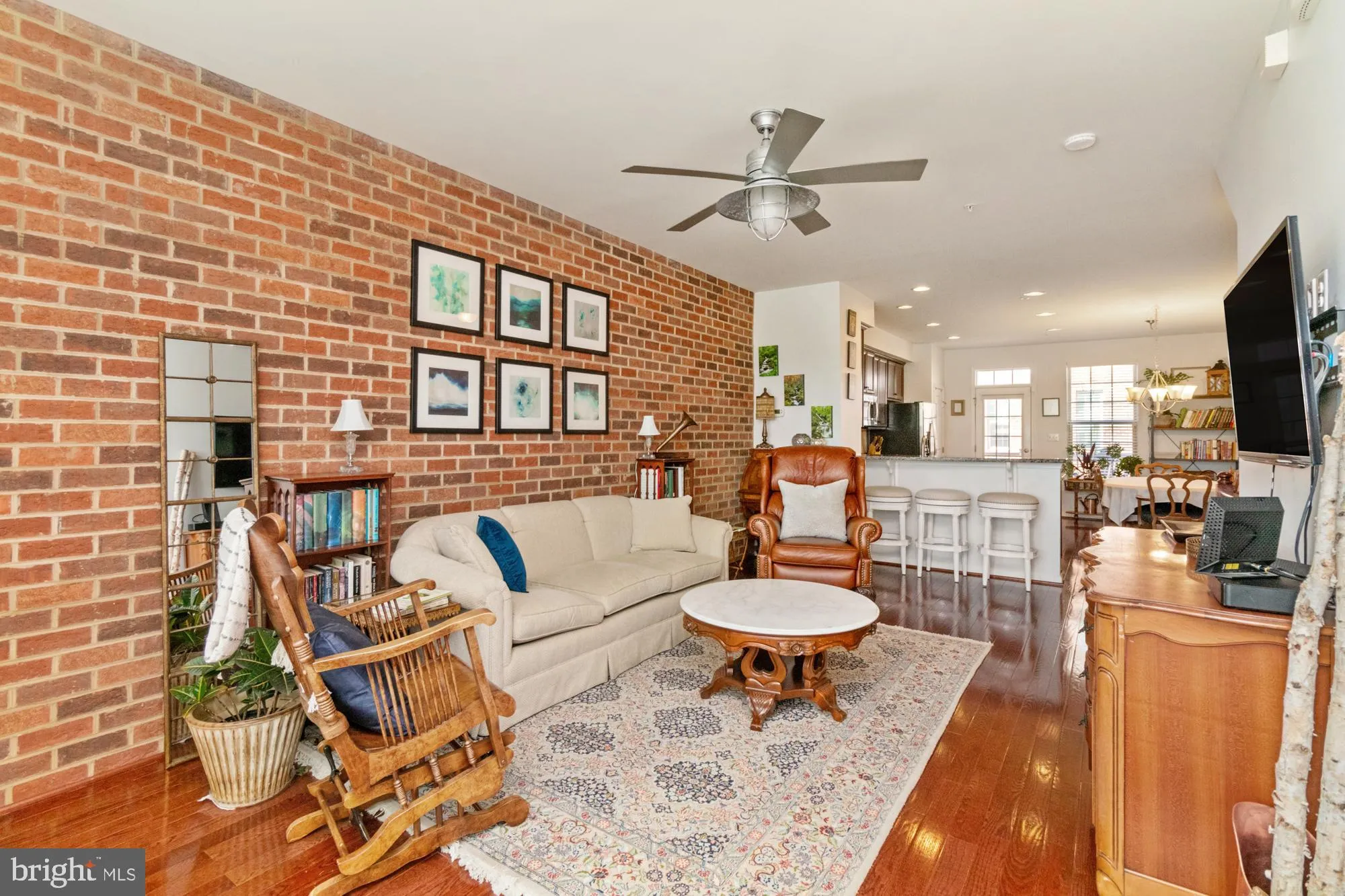 Baltimore, Maryland 21224, United States, 3 Bedrooms Bedrooms, ,3 BathroomsBathrooms,Residential,Pending,90789