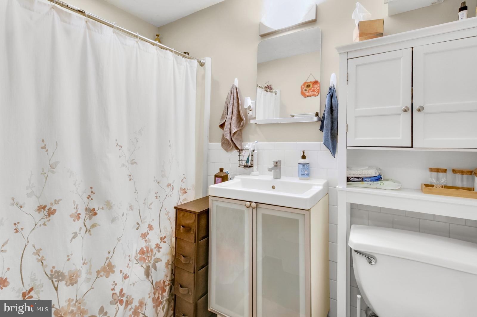 WISSAHICKON - Residential Lease