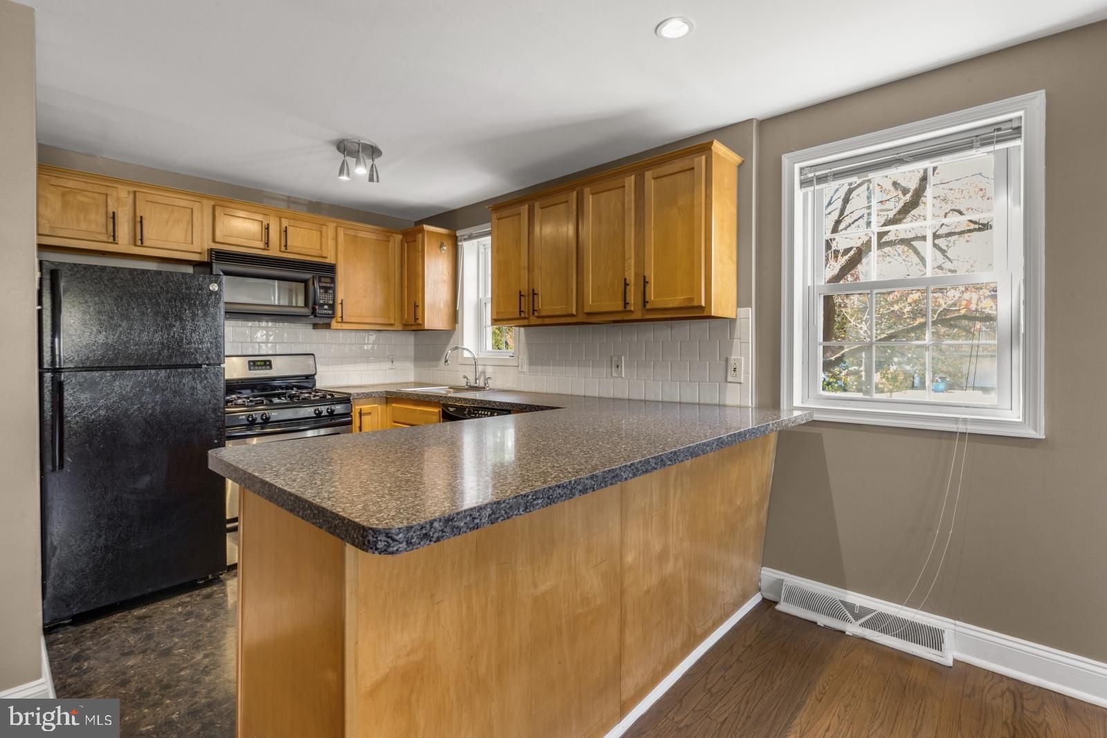 WISSAHICKON - Residential Lease