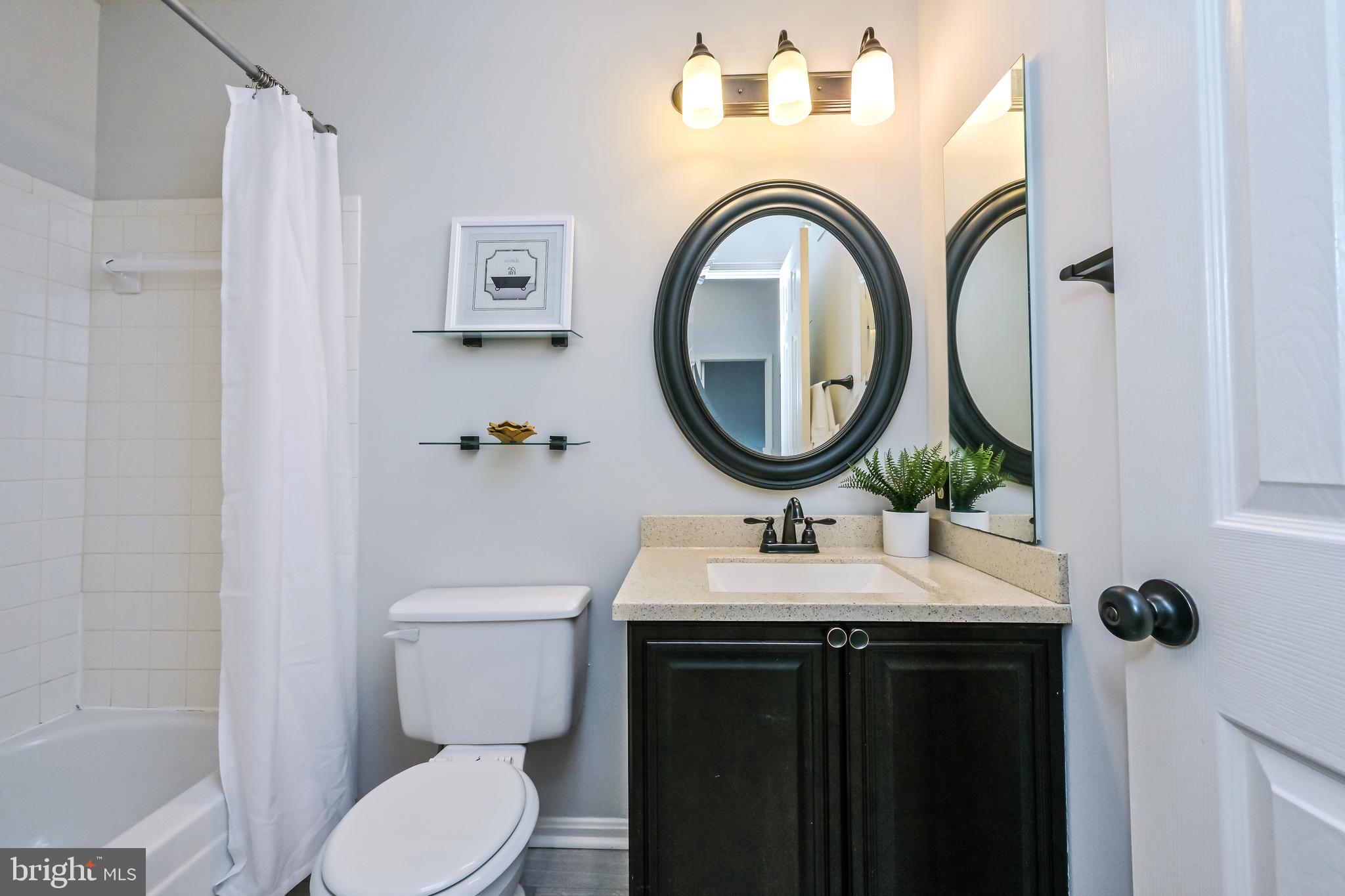 LIFESTYLE AT SULLY STATION - Residential