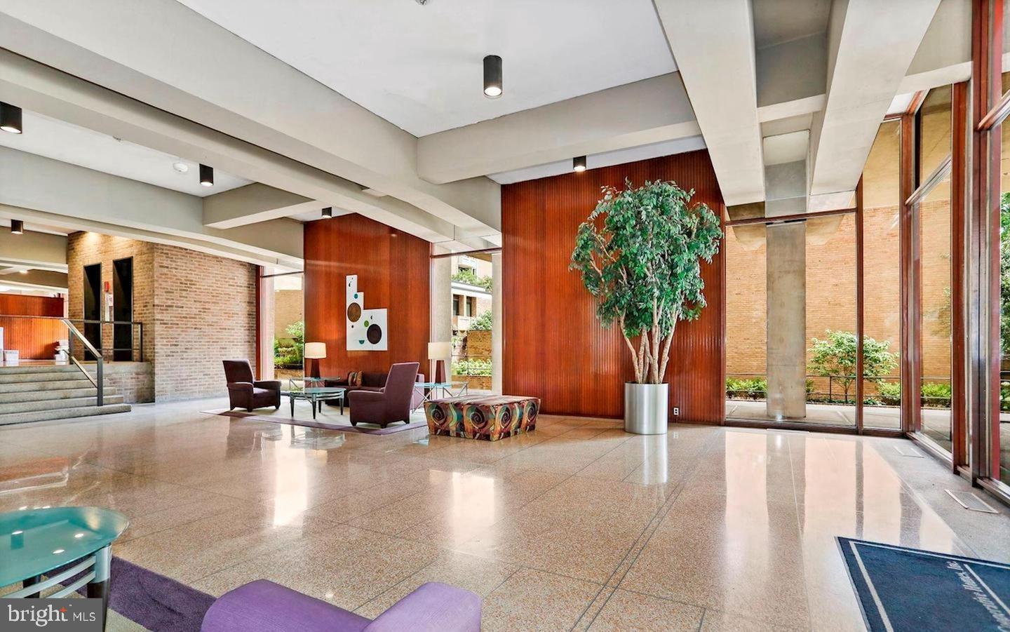 429 N STREET SW S-404