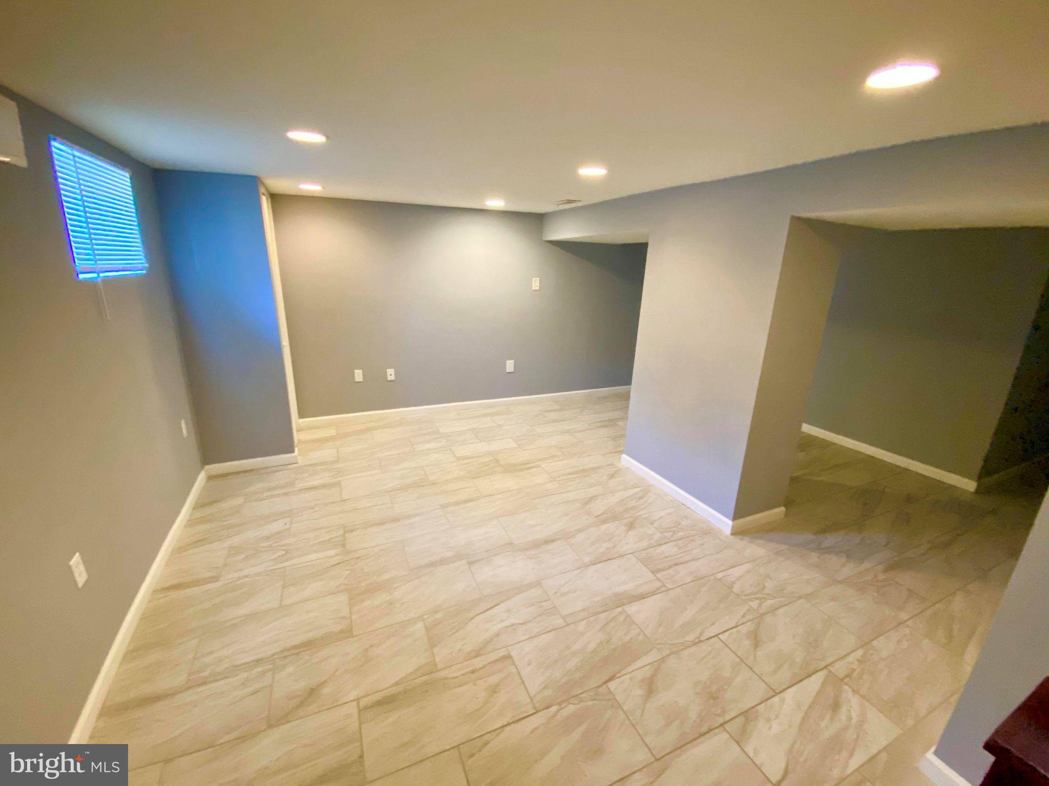 DUNDALK - Residential Lease